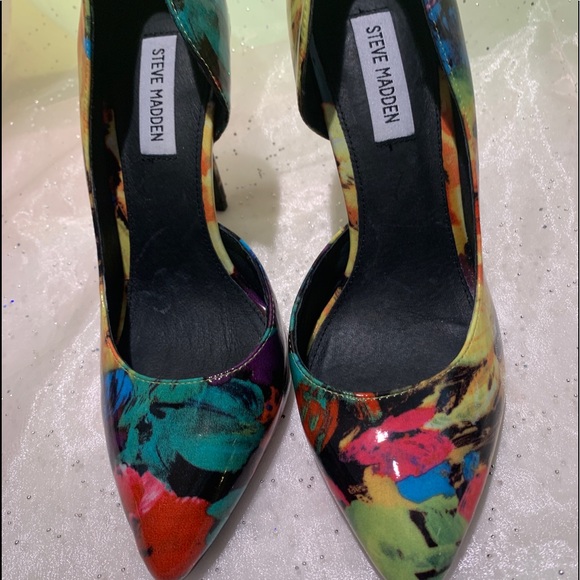 Steve Madden 3 inch heels.Brand new ,never worn. - Picture 3 of 3